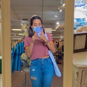 Meet your Posher, April